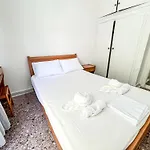 Anna's Family House * Nea Plagia
